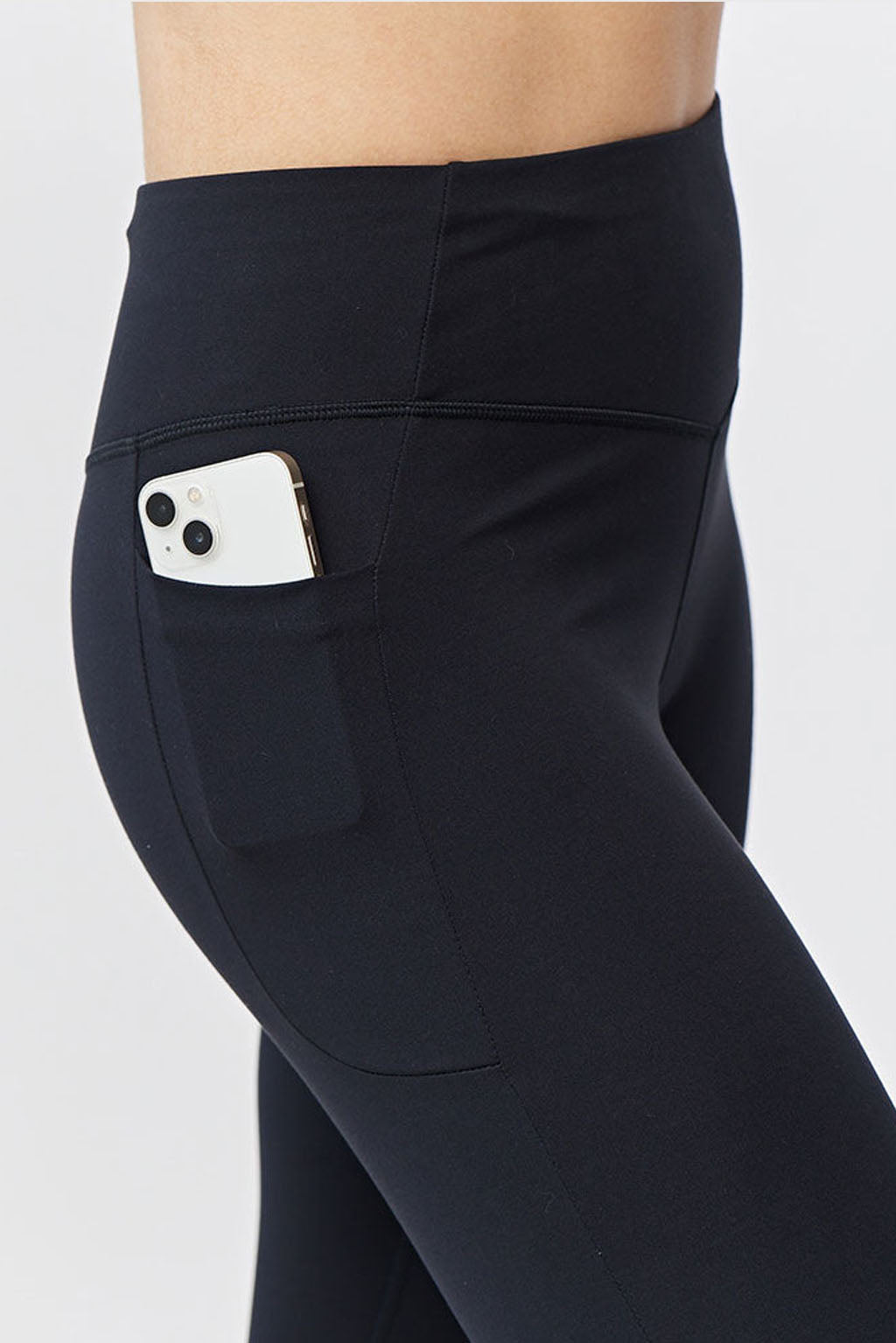 Go Again Women's Cropped Leggings Length 21"